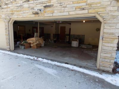 Garage heated 3-car